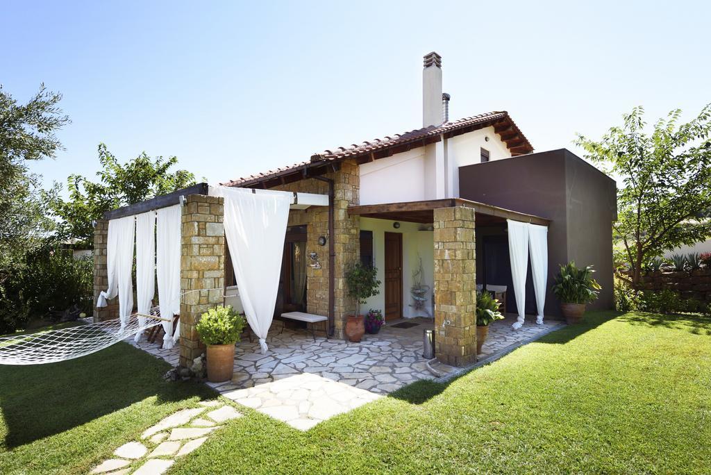 Beautiful Sani Villa Exterior foto